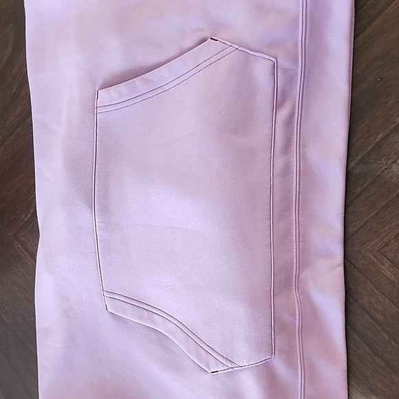 Lavender Under Armour Hoodie - Picture 2 of 5